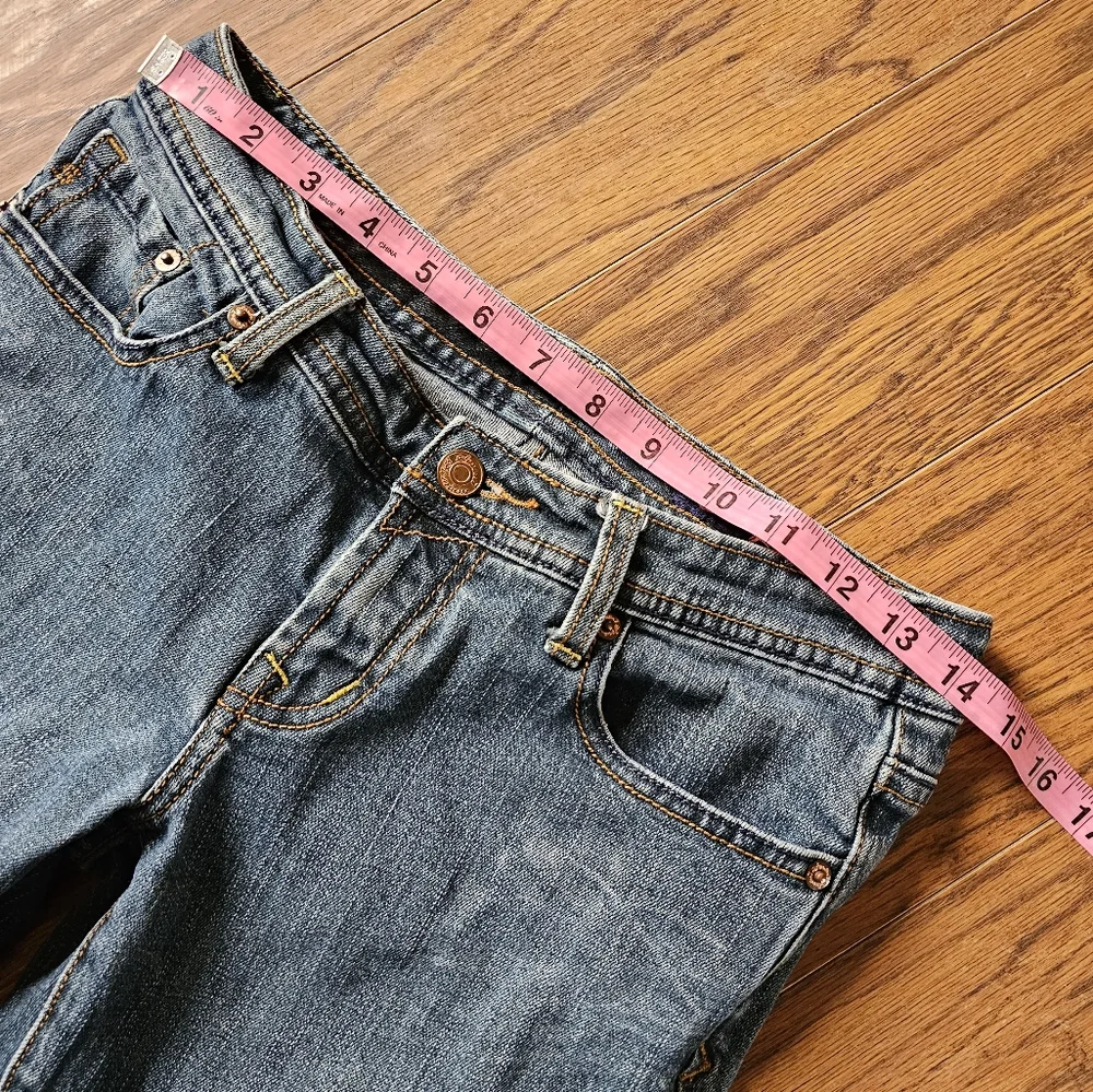 Seven7 Capri Jeans - Picture 6 of 9